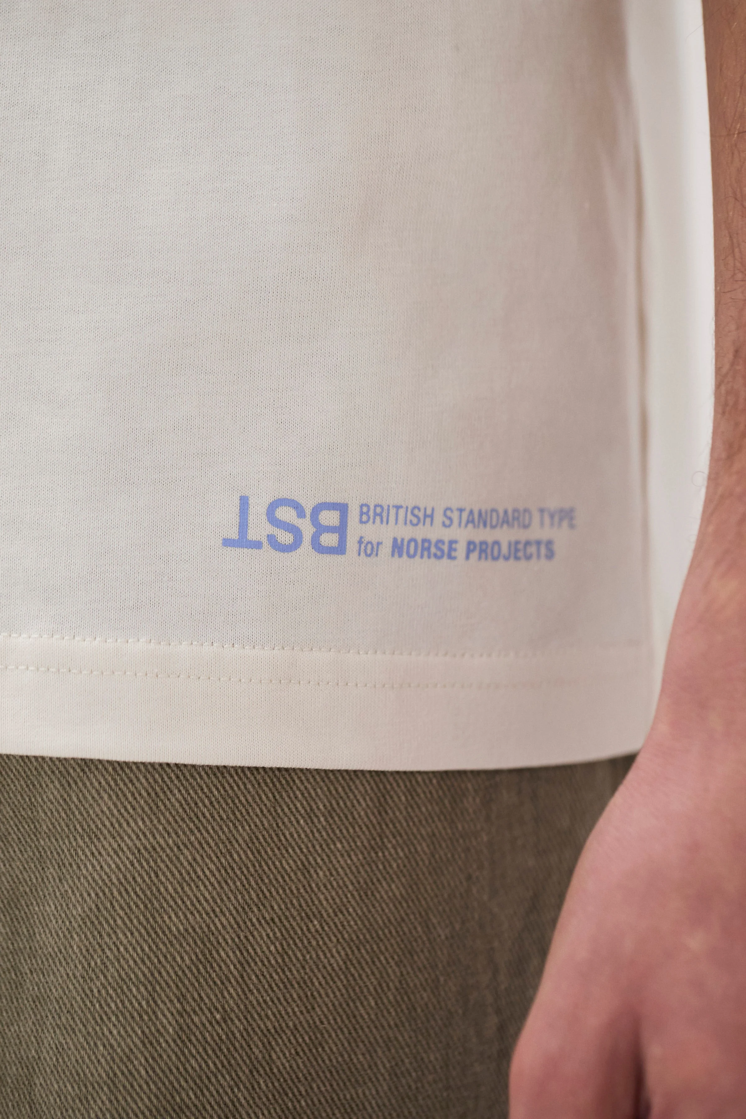 Back Print T-shirt - A regular fitting t-shirt cut from an organic - XS/S/M/L/XL/XXL (2)