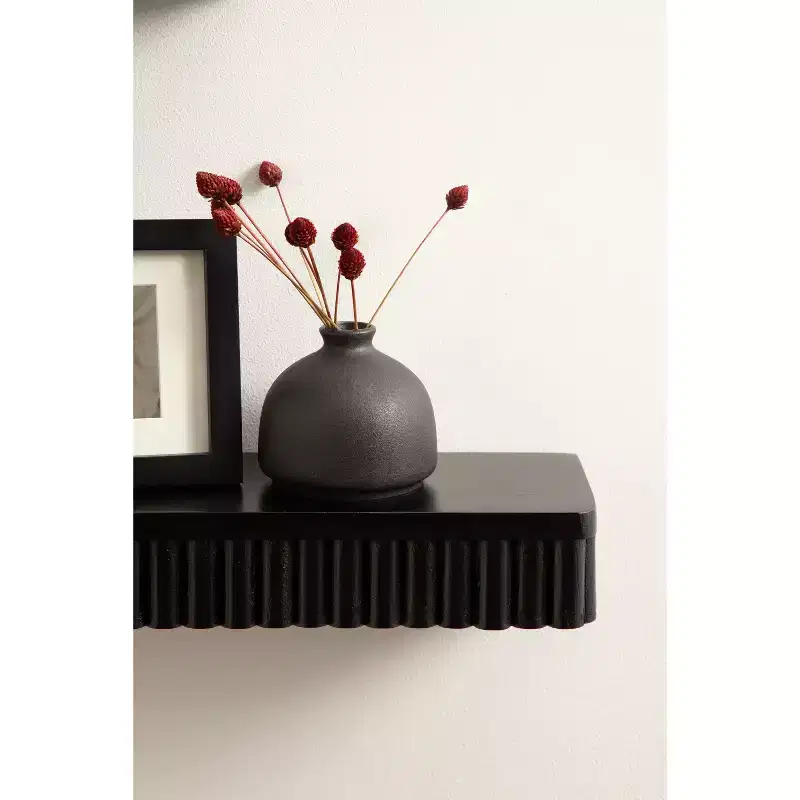 Kate & Laurel All Things Decor Set of 2 Reid Ribbed Floating Shelves Black