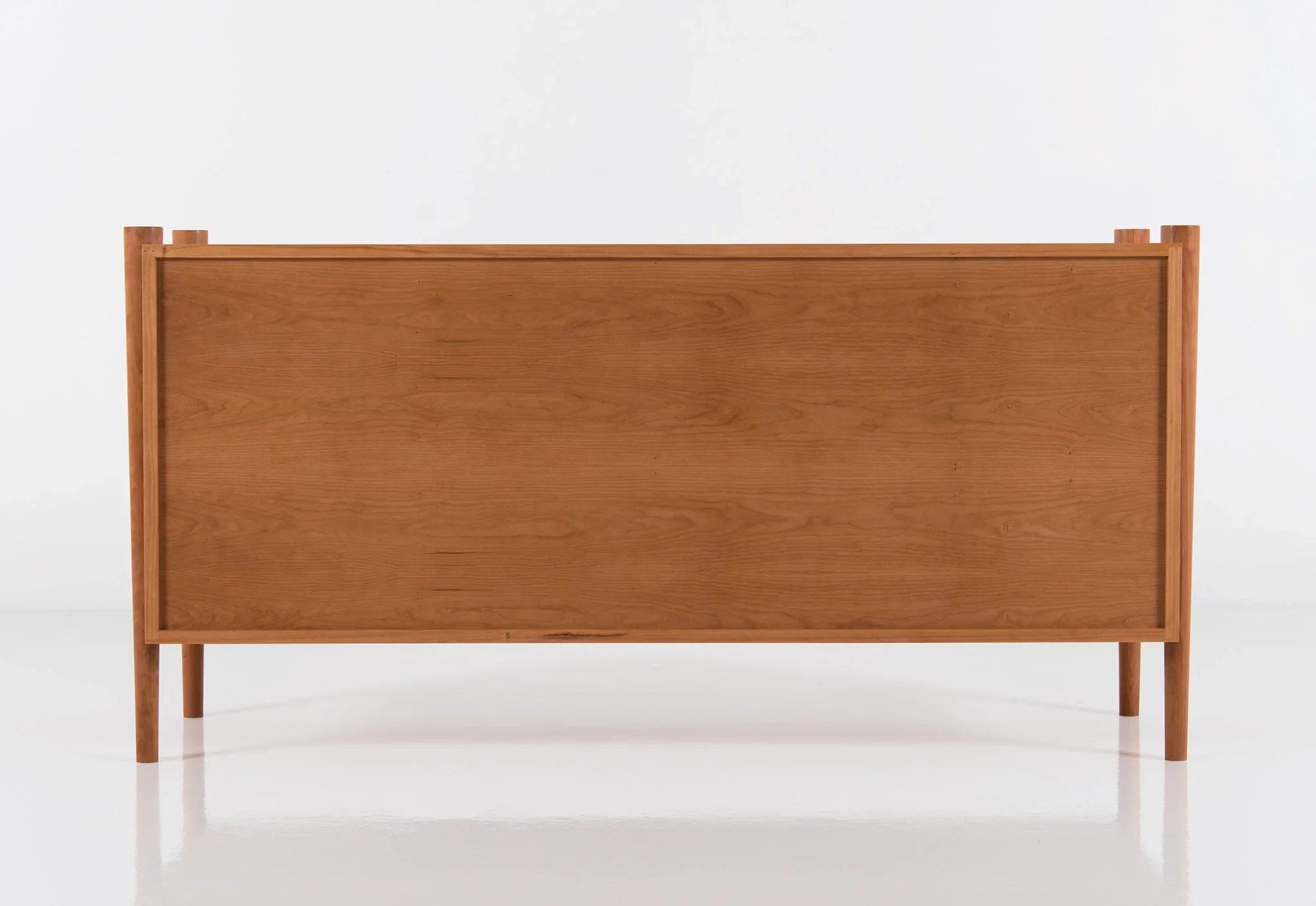 Dresser - Horizontal - From its tapered legs and exposed end grain to its elliptical drawer pulls, the is confident in