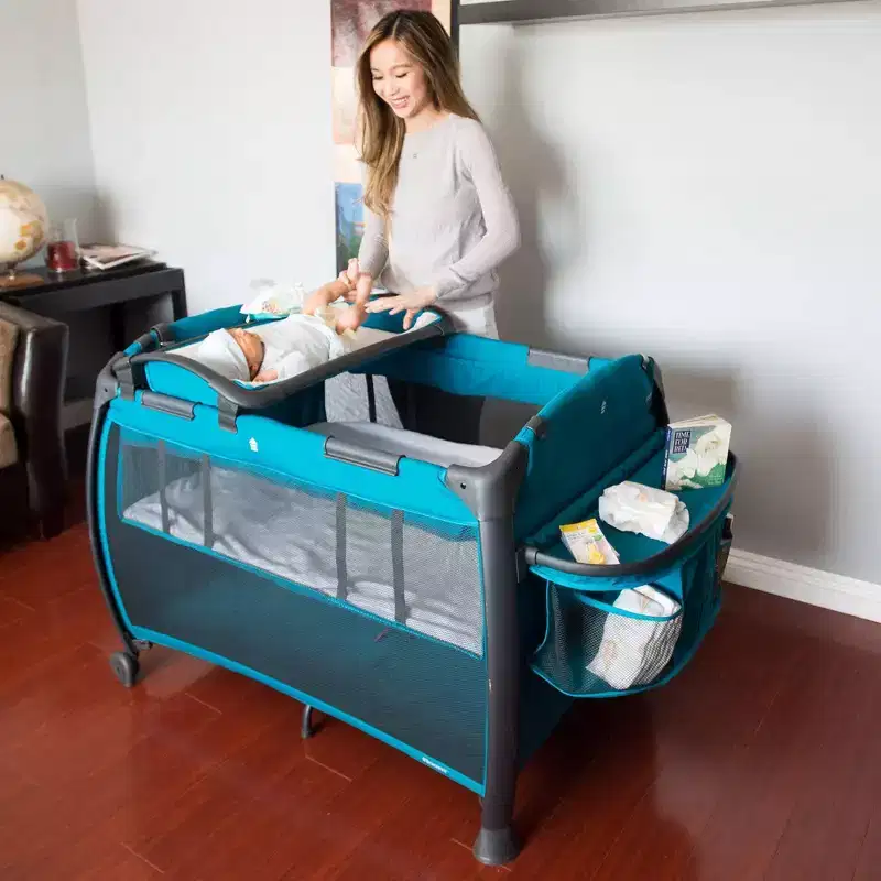 Joovy Room Playard and Nursery Center