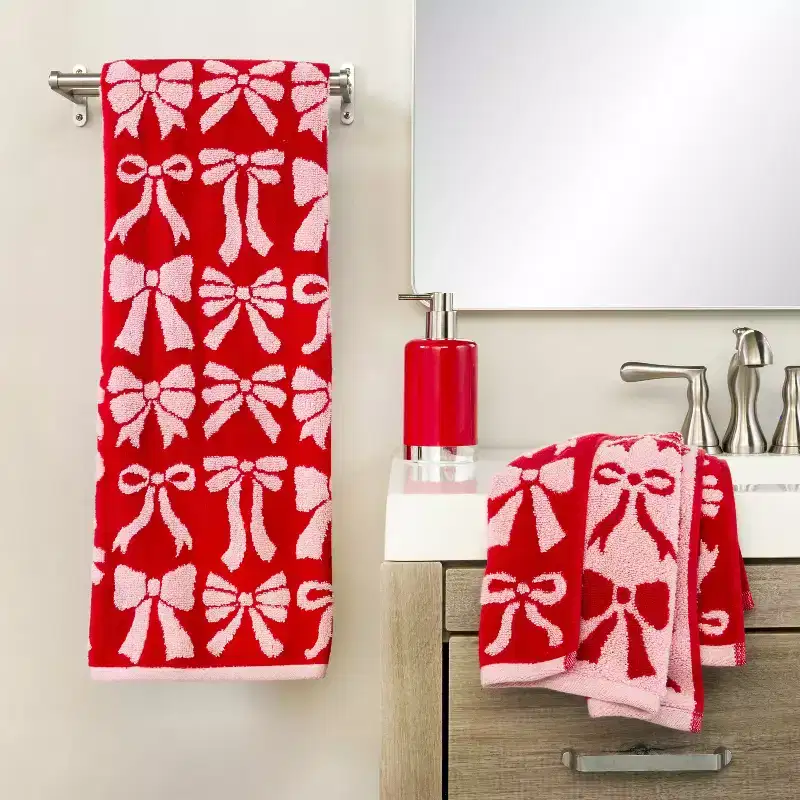 SKL Home Bow Bath Towel
