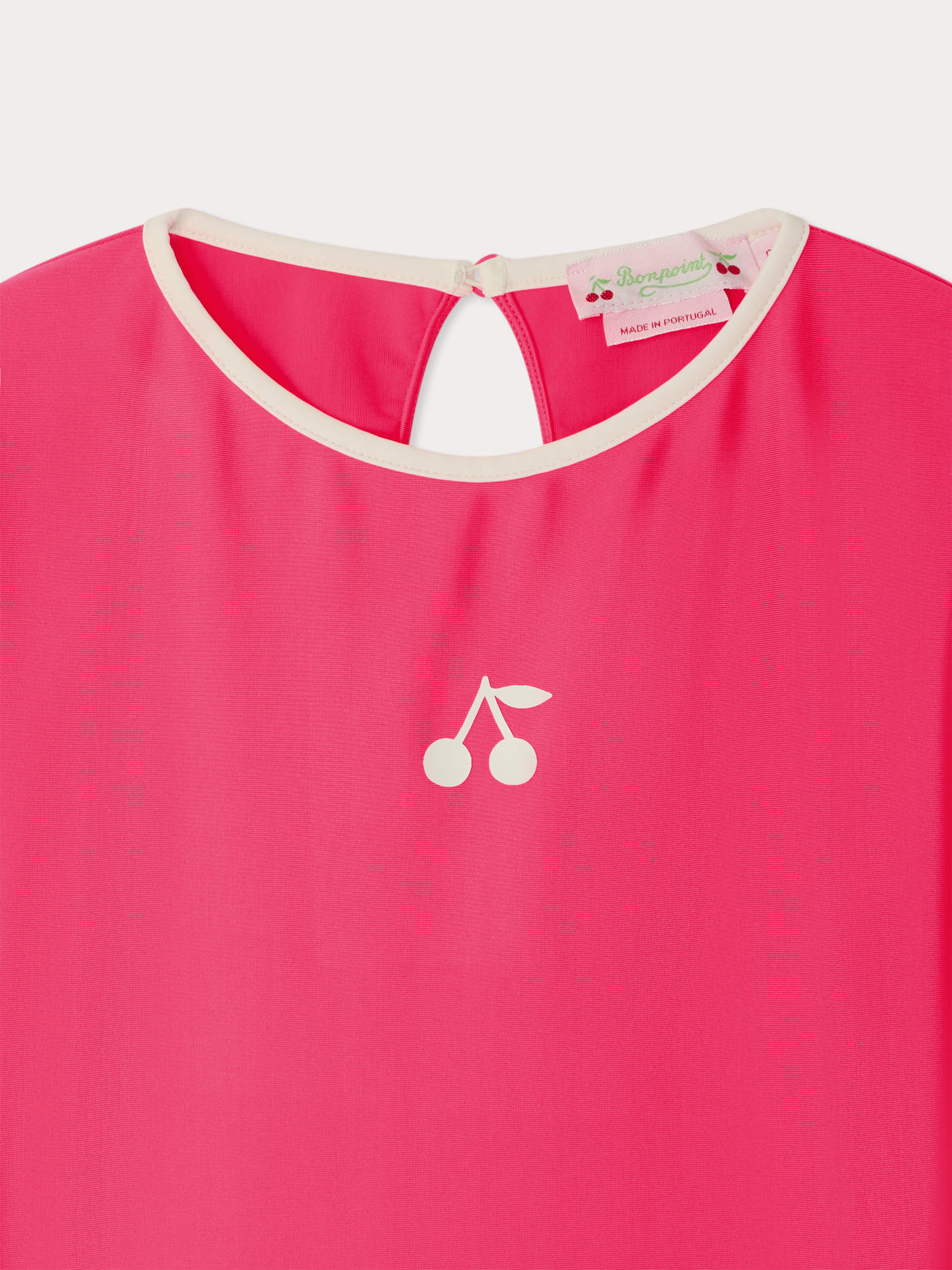 UV-protective T-shirt