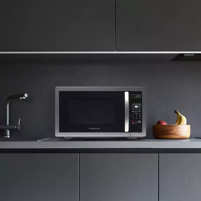 Farberware Classic 1.1 Cu. Ft. 1000-Watt Microwave Oven