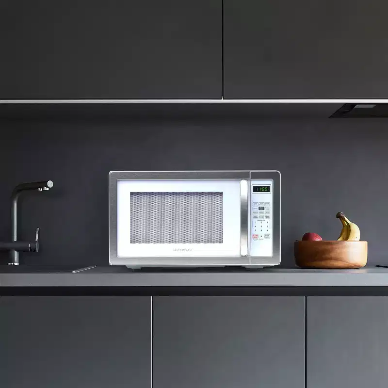 Farberware Classic 1.1 Cu. Ft. 1000-Watt Microwave Oven