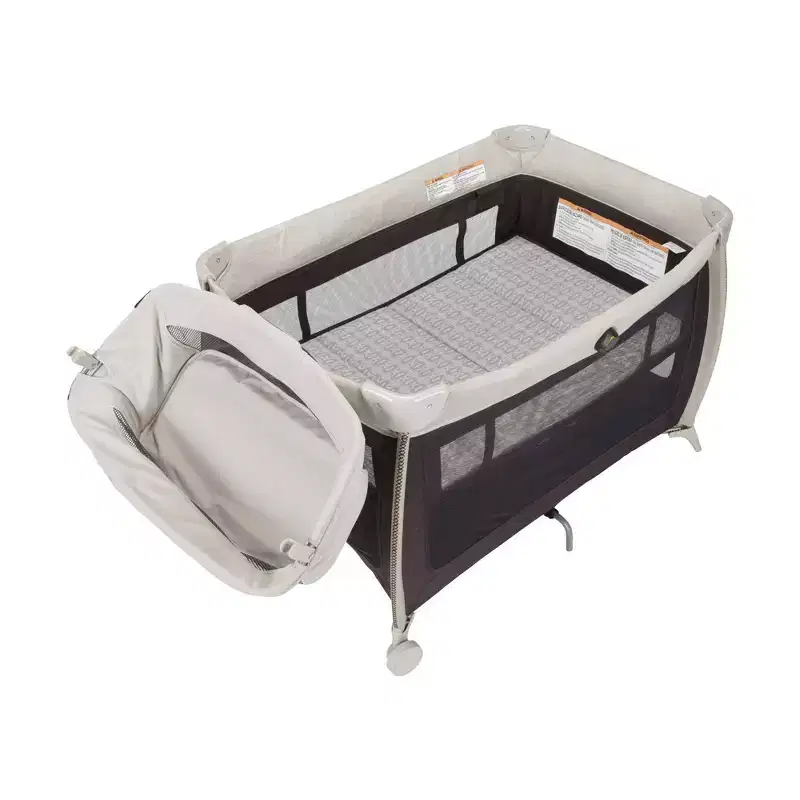 Safety 1st Play-and-Stay Playard