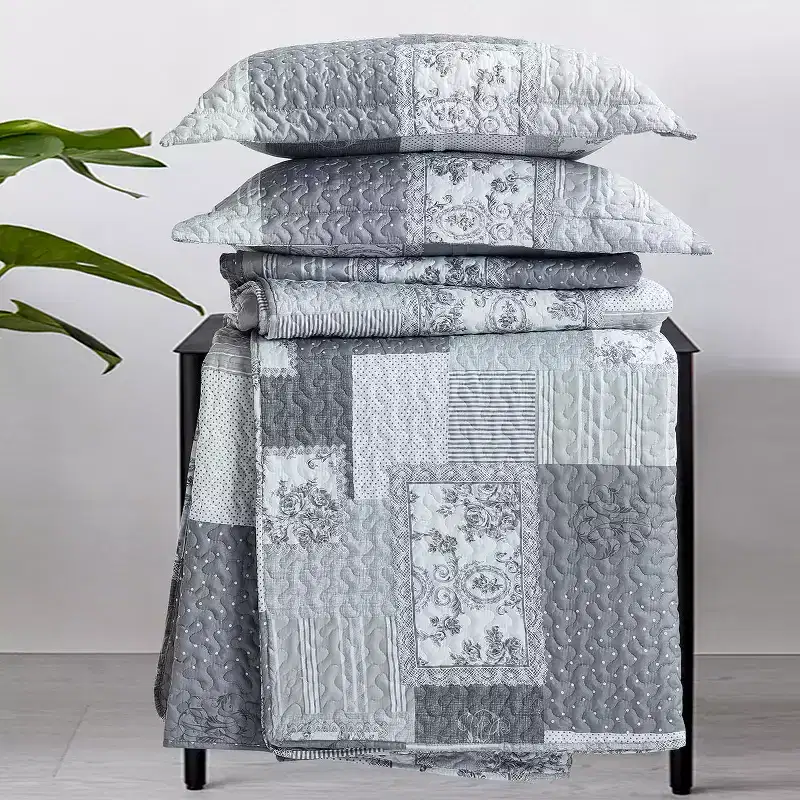 Egyptian Linens Rochelle Quilt - Bedspread Set